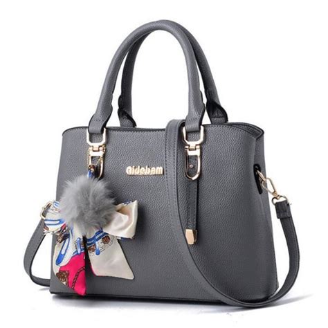 sac bandoulière femme luxe|sac de bandoulière femme.